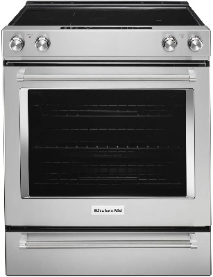 Front view of the KitchenAid KSEG700ESS slide in electric range 