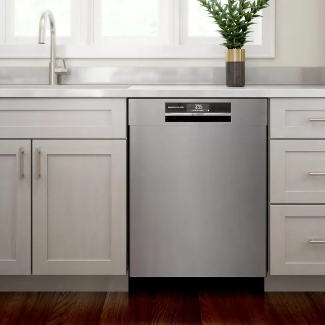 The Bosch 800 Series SHEM78ZH5N dishwasher installed into a kitchen 