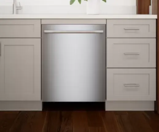 Front view of the Bosch SGX78B55UC dishwasher 