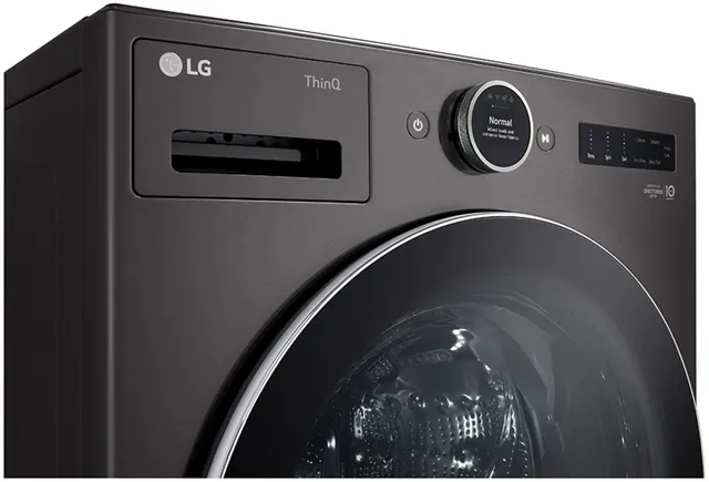 Up close of the LG WM6700HBA front load washer 