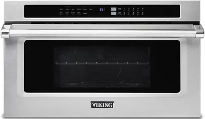 Front view of the Viking VMDD5306SS 30” convection microwave 