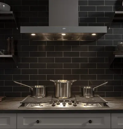 GE 36in Wall Mounted Range Hood
