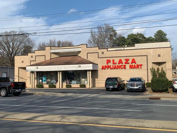 Plaza Appliance Storefront