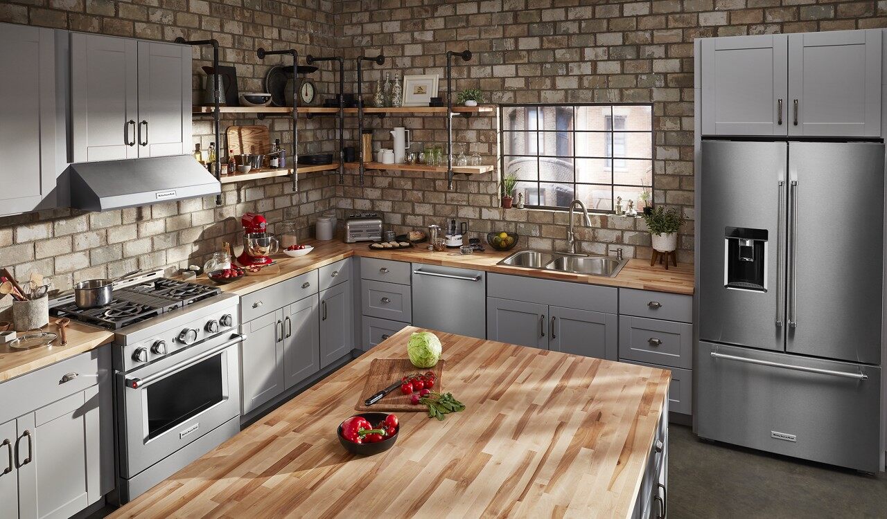 modern kitchen suite from KitchenAid