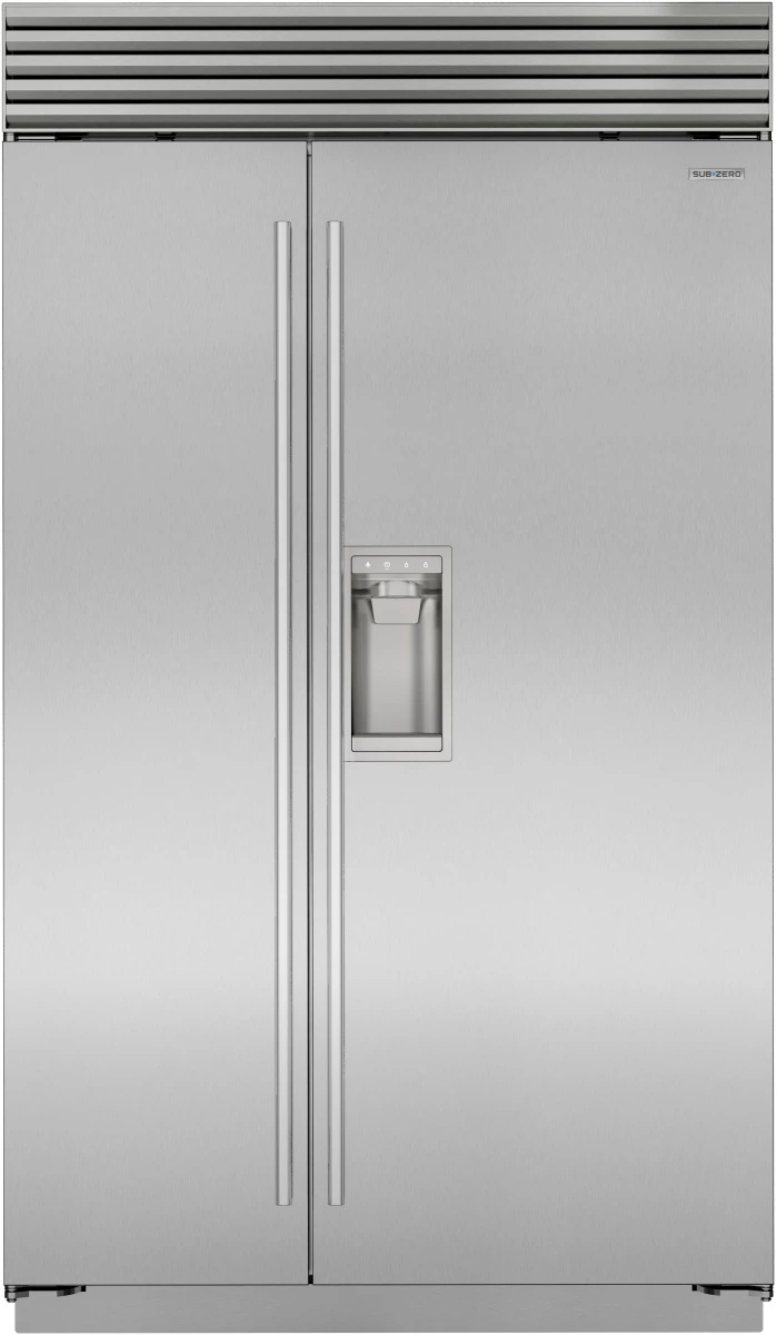 Front view of the Sub-Zero CL4850SD/S/T side by side refrigerator 
