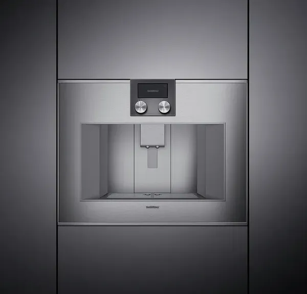 Front view of the Gaggenau 400 series coffee machine 