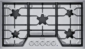 Overhead view of the Thermador Masterpiece 36”’ gas cooktop