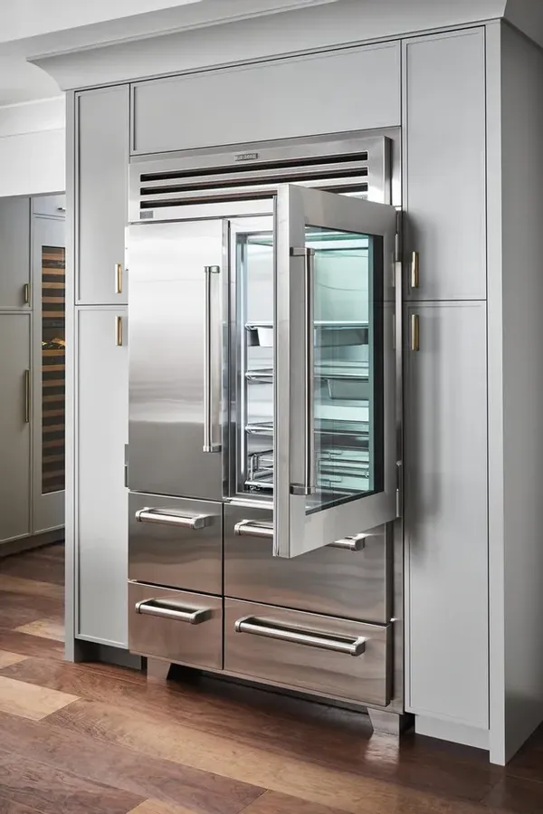 The Sub-Zero PRO4850G refrigerator in a kitchen 