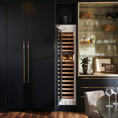 Sub-Zero 18in Panel Ready Wine Cooler