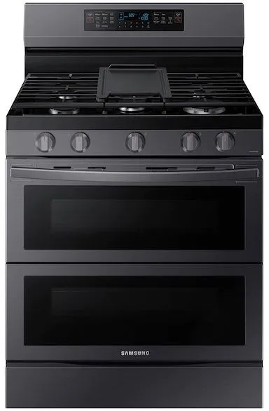 Front view of a Samsung 30” gas range with air fry