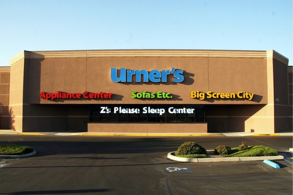 Urner’s Showroom