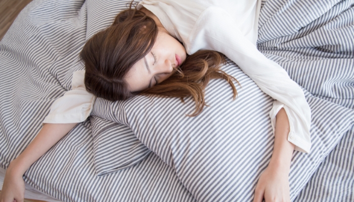 A good night's sleep not only helps our body recover physically, but also keeps our emotions in check