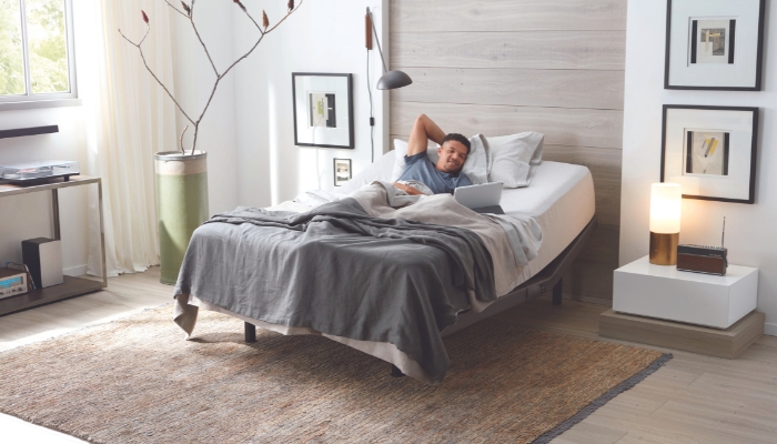 Think of the feeling you get when you are lounging in a beach chair. You could have that in bed, too! Read on to learn the 7 benefits of an adjustable bed.