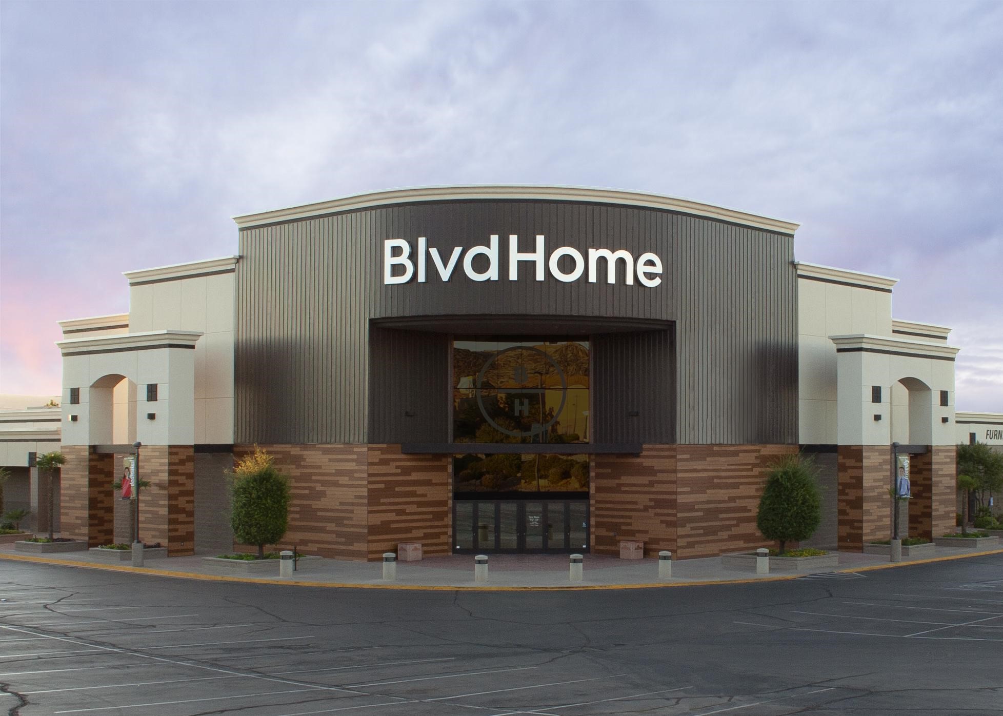 Front view of Boulevard Home showroom