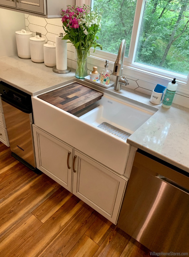 farm sink with cutting board inset