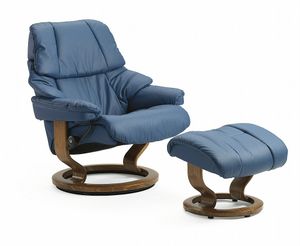 front view of the Stressless® by Ekornes® Customizable Reno Medium Manual Recliner and Ottoman with Classic Base