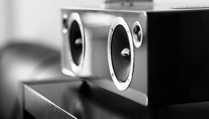 set of speakers