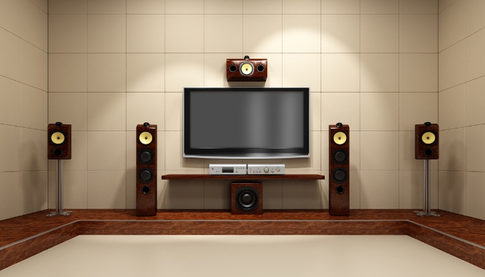 Elec_Classic-Films-Modern-Sound_4.jpg A calibrated home theater with soundproofing and calibrated speakers