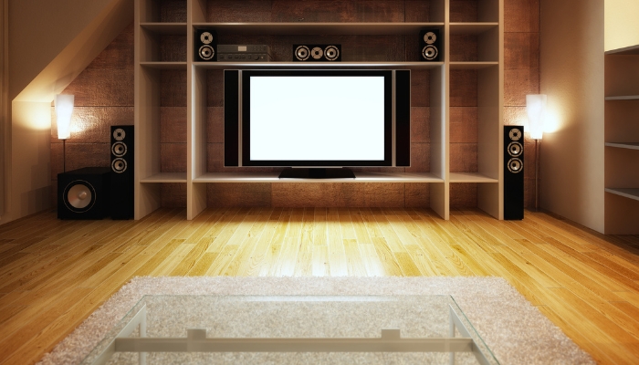 Room with acoustics and calibration for better sound