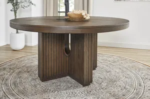 The Flexsteel Athens pedestal table with décor 