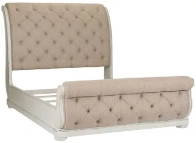 Front view of the Liberty Furniture Abbey Park sleigh bed
