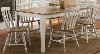The Liberty Furniture Al Fresco III dining set in a dining room 
