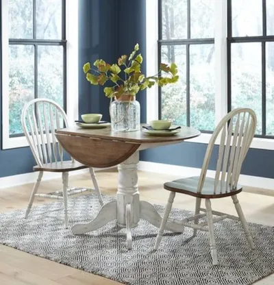 Credit: Liberty Furniture The Liberty Furniture Carolina Crossing 3-piece dining set in a dining room