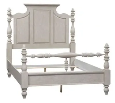 Front view of the Liberty Furniture High Country poster bed 