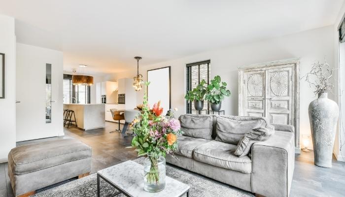 Home with mix of timeless and trendy furniture