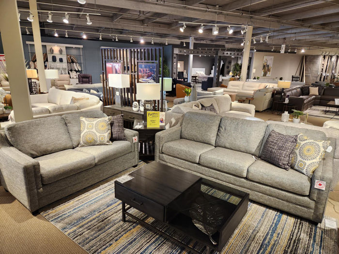 corissa-sofa-and-loveseat-palliser