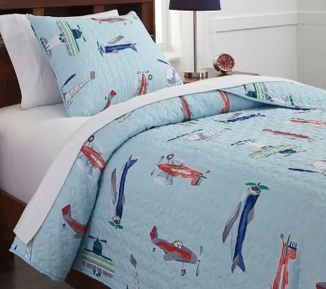 Signature Design by Ashley McAllen twin bedding set 