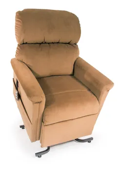 Front view of the UltraComfort Explorer collection lift chair 