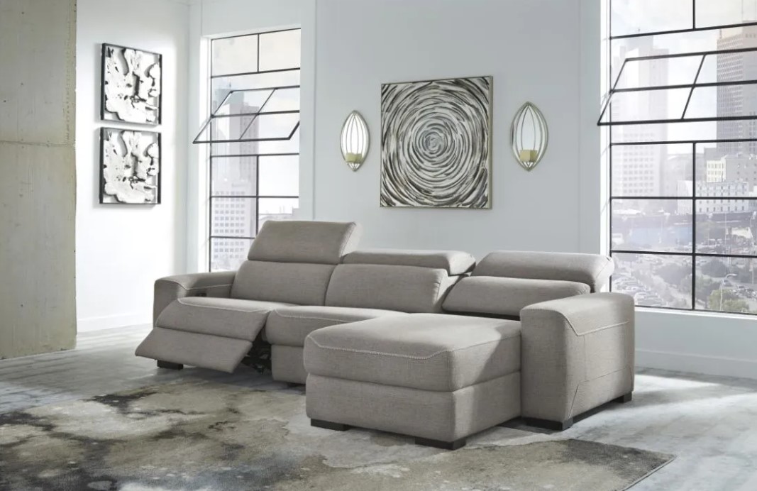 TAN RECLINING SECTIONAL 