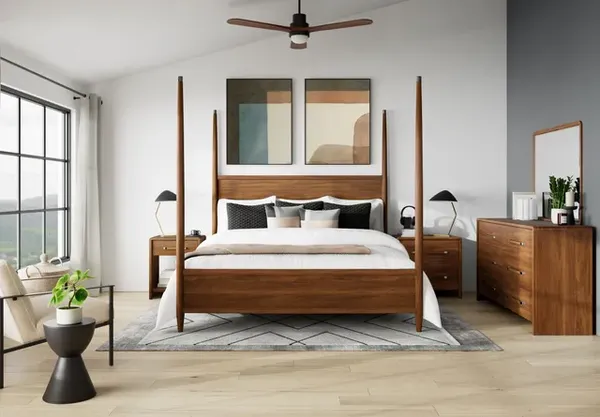 The Riverside Furniture Elsie collection poster bed in a bedroom with matching décor and furniture