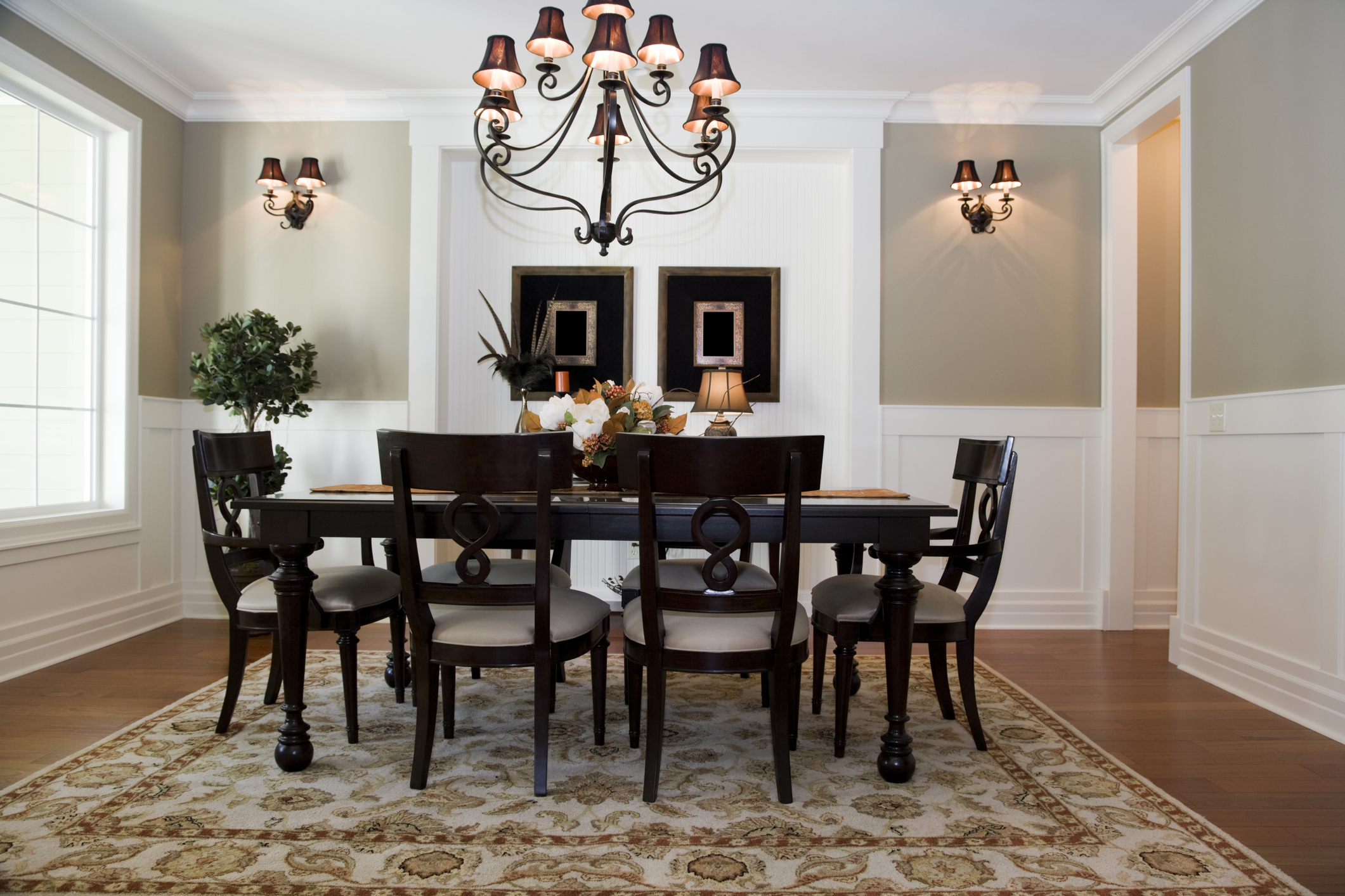 dining room table and chairs