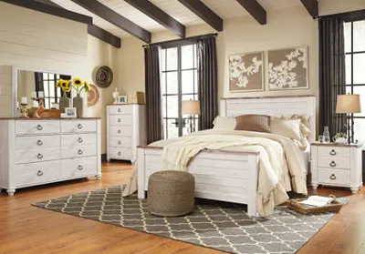 Signature Design Willowton White California King Bed