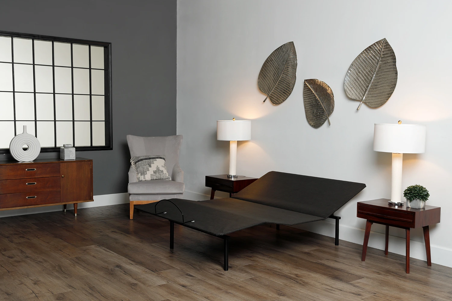The Leggett & Platt BAS-X HFC adjustable bed base in a room with décor 