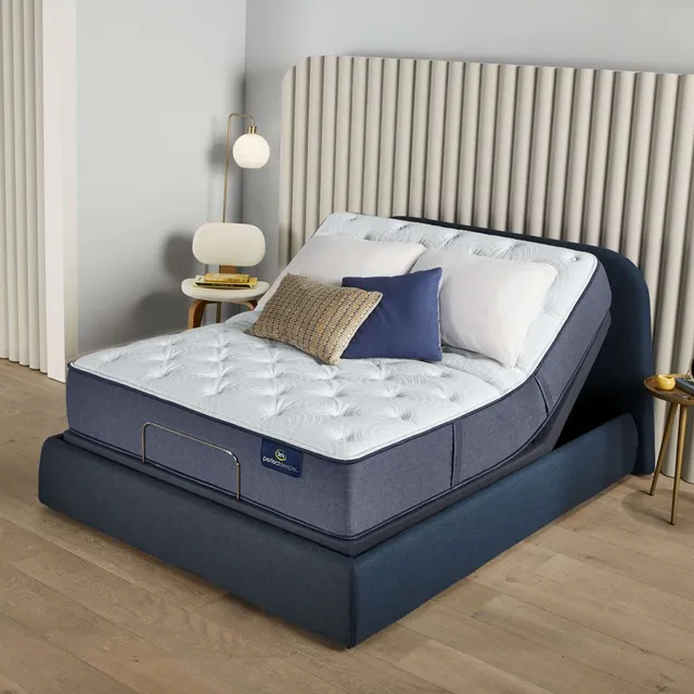 Serta Perfect Sleeper hybrid plush mattress 