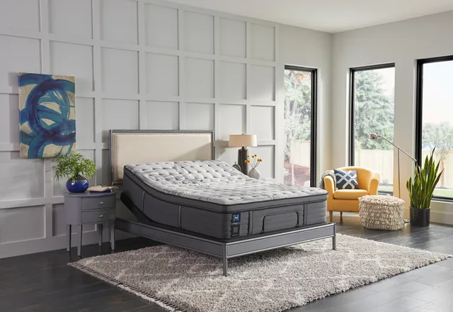 The Sealy Response Posturepedic Plus Q3 Determination II pillow top mattress with modern décor 