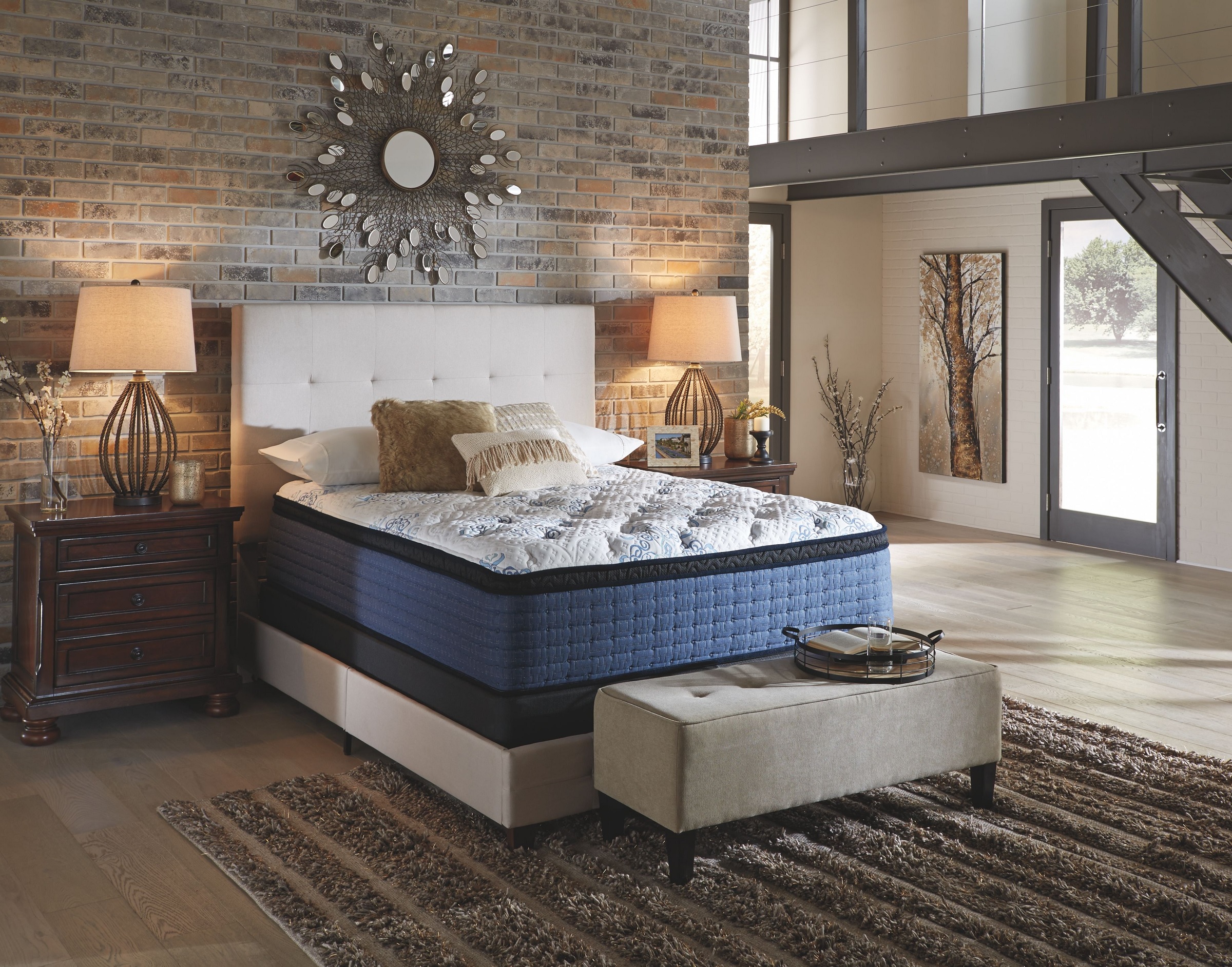 Mt Dana Euro Top Queen Mattress