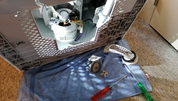 Washer machine with pump taken apart