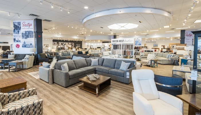A Smitty's showroom floor of a variety of living room furniture pieces.