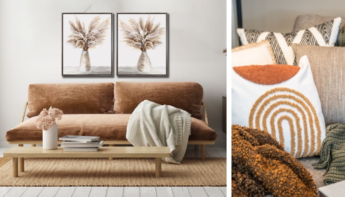 Des coussins décoratifs de couleur naturelle côte à côte et un canapé marron dans un salon