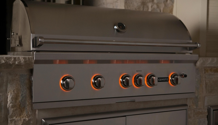 An S-series Grill with LED Knobs