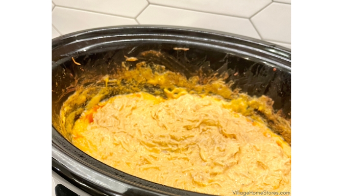 crock pot with hot buffalo chicken dip