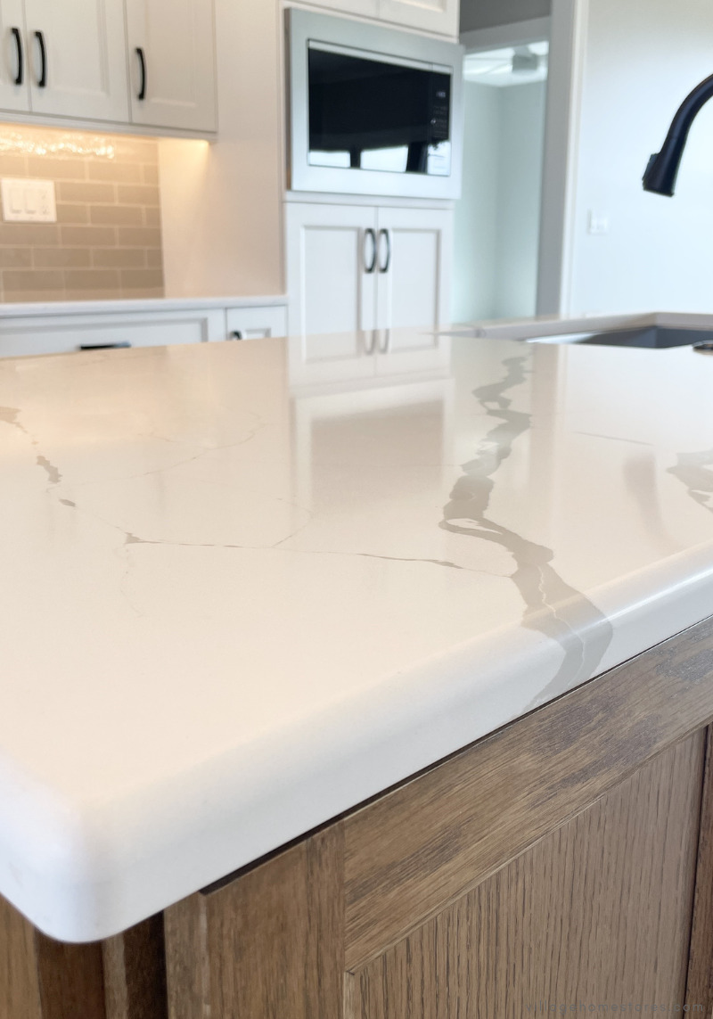 quartz countertops with marble look in calacatta laza q quartz