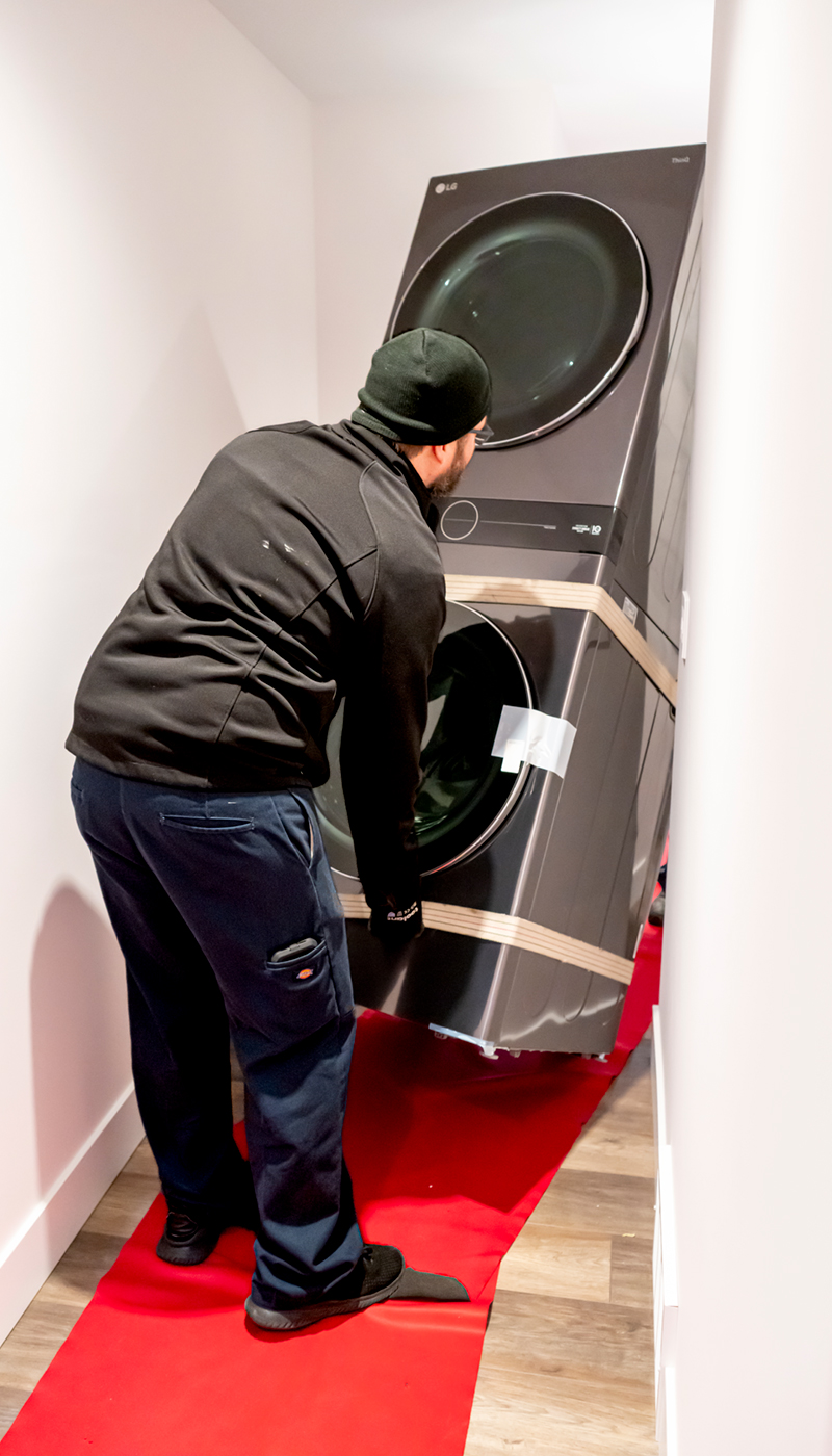 Bekins Delivers LG Washer Tower