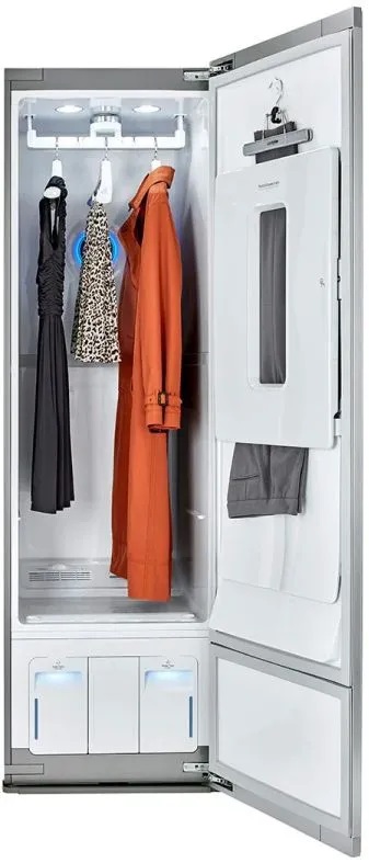 LG Studio S5MSB clothes steamer in mirror finish opened and lined with clothes 