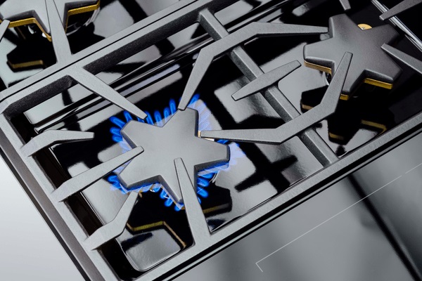 Thermador Star burner ignited
