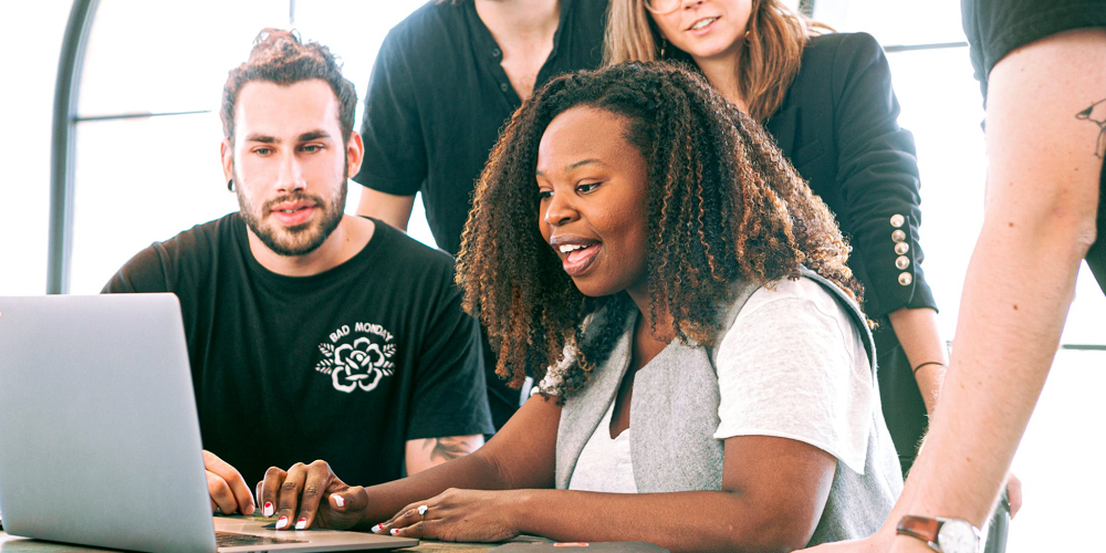 Team Engagement in Office